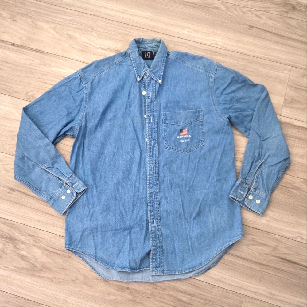GAP Men's Casual Light Blue Denim Shirt 2001 -Size S